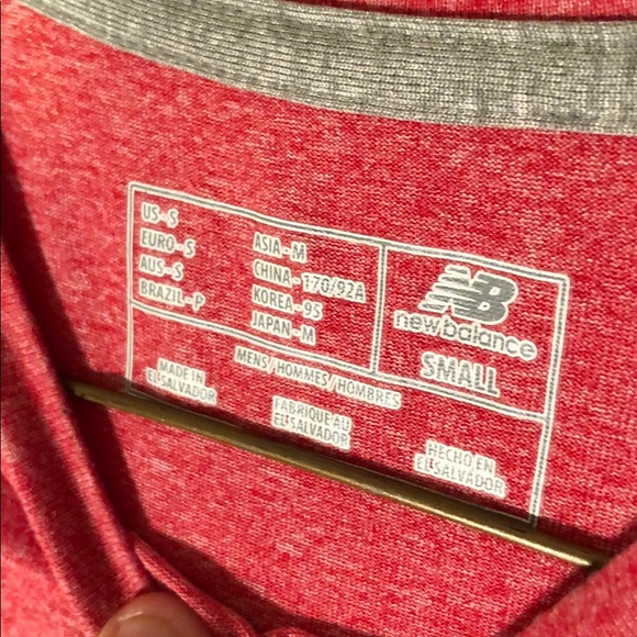 Men’s New Balance Dry Fit long sleeve - Picture 2 of 5